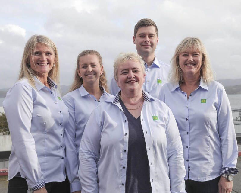 FV. Gro Anita Bruvik, Birgit Gilje, Sissel Asbjørnsen, Stian Haga og Bente Meling.