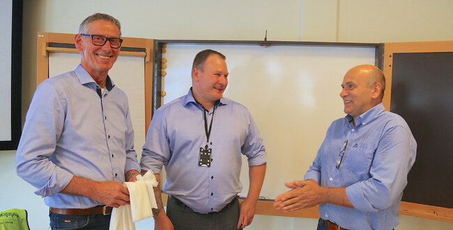 FV: Kursholderne Jan johansen, Lars Lykkevold Johansen fra VM Tarm AS i Danmark - sammen med logistikksjef i FKRA Martin Sleire.