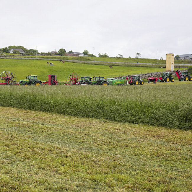 Grasdemo 2024 på Felleskjøpet Forsøksgard på Klepp.
